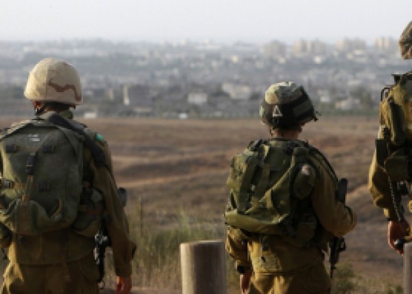 الاحتلال يعتقل مواطنا حاول التسلل لأحد الكيبوتسات المجاورة لغزة
