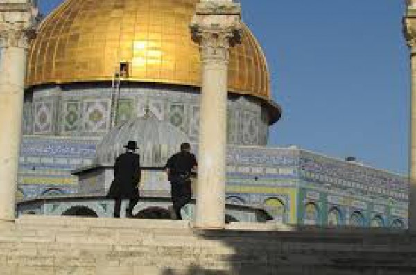 المكتب الاعلامي الفلسطيني في أوروبا يطلق حملة "شدوا الرحال الى القدس"