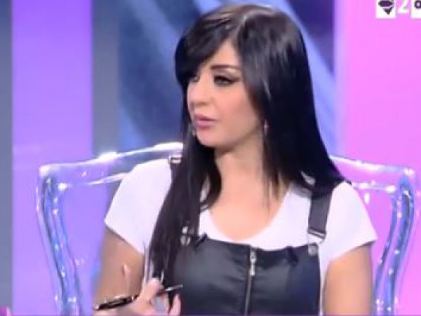 بالفيديو..زوجة مصرية : "أنا بتلذذ بضرب زوجي.. وبحب أشوفه خايف تحت أيدي"