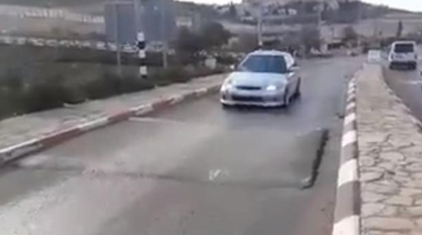 شاهد الفرق بين قيادتك السيارة الخاصة بك وسيارة صديق لك