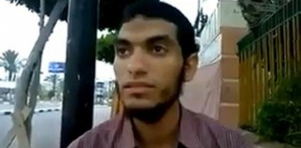 شاب يقلد مشاهير القراء باتقان تام