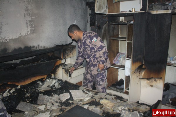 اندلاع حريق داخل منزل  بمدينة اريحا في واصابة مسنة بحروق بقدميها