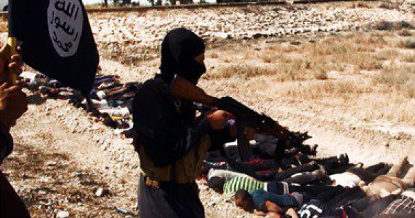 "فايننشال تايمز": "داعش" قتل 100 عنصر اجنبى حاولوا الفرار
