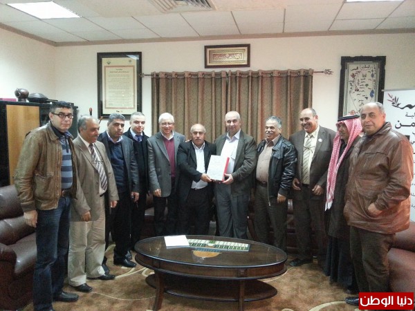مركز أبو جهاد في لقاء مع فعاليات محافظة قلقيلية لتعميم موسوعة الحركة الأسيرة