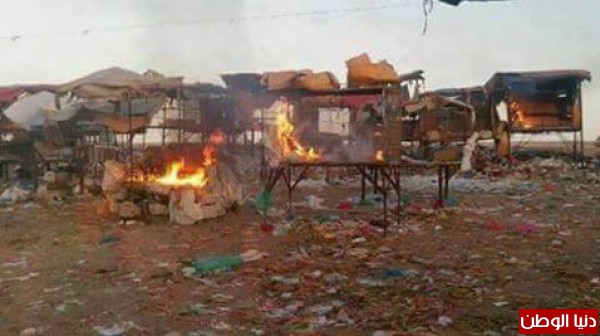 شباب بمدينة الشحر حضرموت يحرقون سوق القات دون أن تخلف أي مصادمات