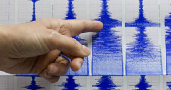 زلزال بقوة 4.9 درجة بمقياس ريختر يضرب منطقة قريبة من العاصمة الجزائرية