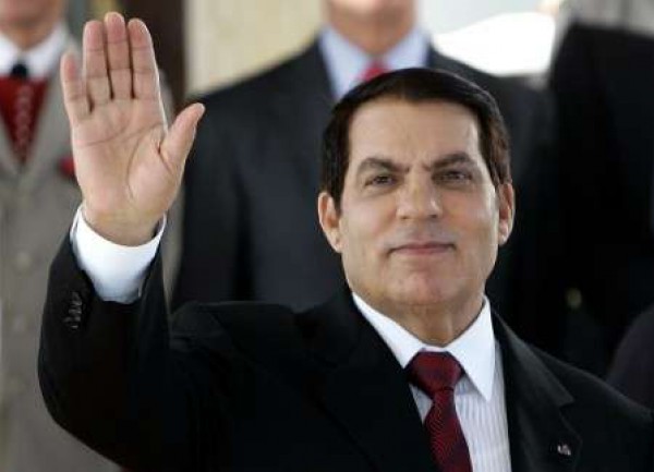 السوسنة الأردنية: القراصنة يعيدون بن علي إلى تونس