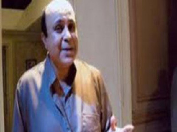 الفنان مجدي صبحي ينفصل عن زوجته