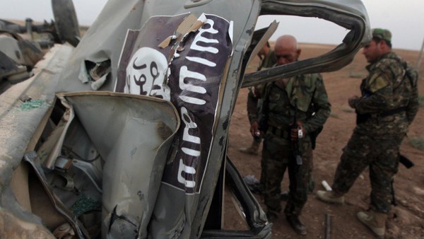 يوم أسود لداعش في العراق بعد مقتل المئات من عناصره