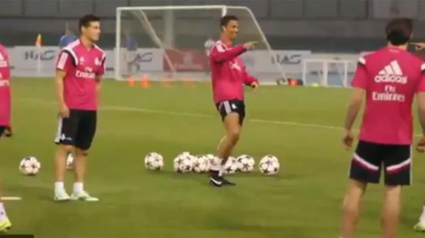 كريستيانو رونالدو يستعرض مهاراته في دبي