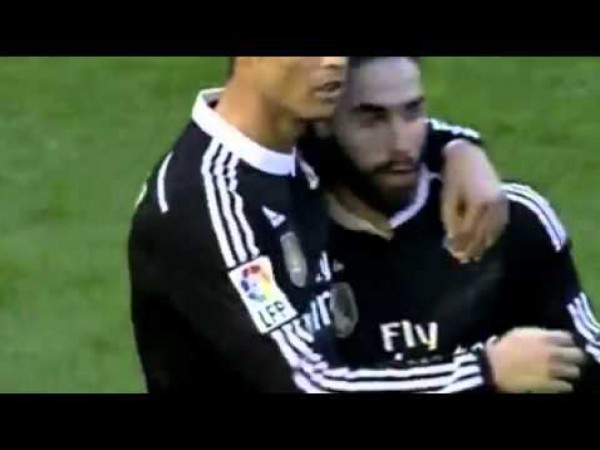فالنسيا يلحق الهزيمة الأولى لريال مدريد منذ 22 مباراة
