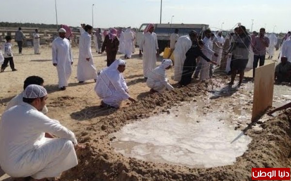 كرامات سيد الشهداء ..نقل جثة سيدنا حمزة وقد سال الدم منه بعد 1400 سنة من استشهاده في معركة احد