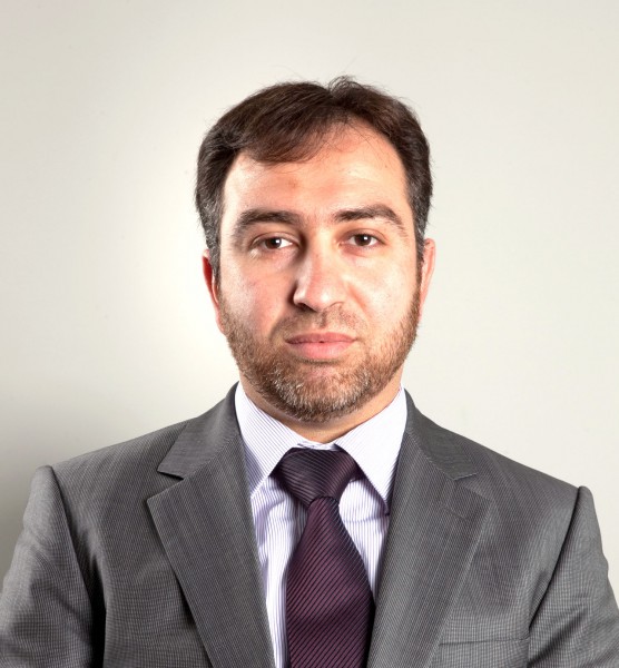 معهد الإدارة العامة يعتمد النظام الإلكتروني في العملية التدريبية في البحرين