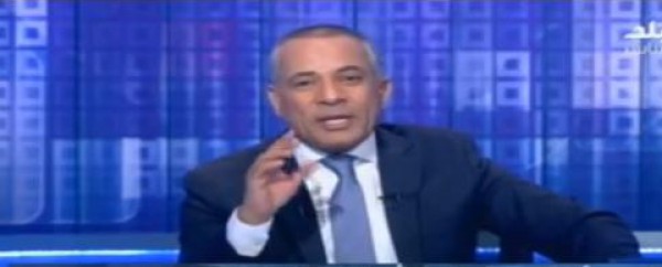 أحمد موسى : مرسي دماغو ضرب وأكيد جراله حاجه وعماله بهرتل في الكلام
