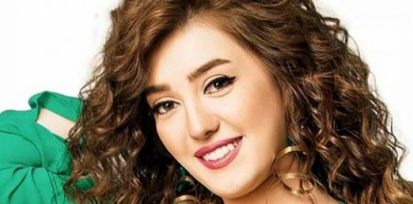 مفيد فوزي يغازل في كندة علوش عالهواء