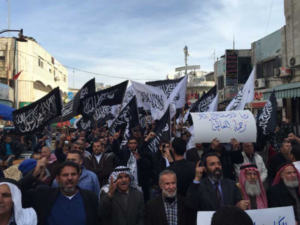 أهل فلسطين يشاركون في المسيرات الحاشدة التي دعا لها حزب التحرير