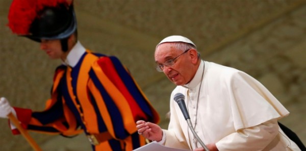 البابا: الحوار مع المسلمين يتطلب صبراً وتواضعاً