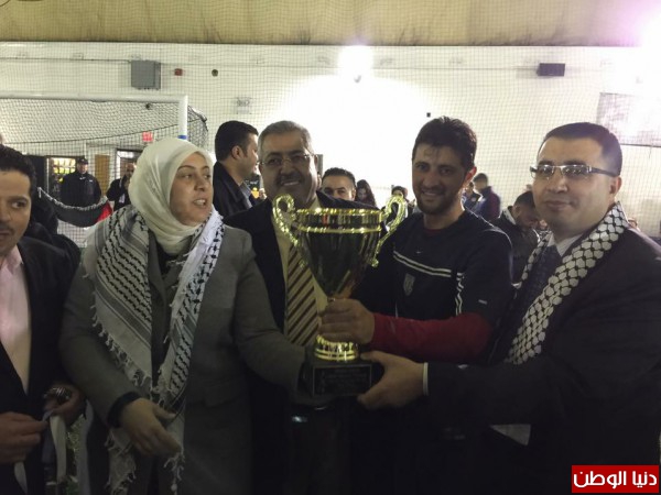 محافظ رام الله والبيرة ترعى مبارة ودية جمعت نجوم الكرة الفلسطينية في امريكا