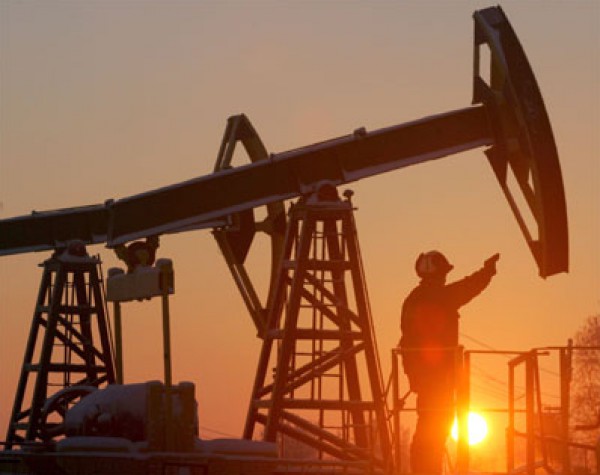 تقرير: استبعاد تراجع أسعار النفط دون 30 دولاراً