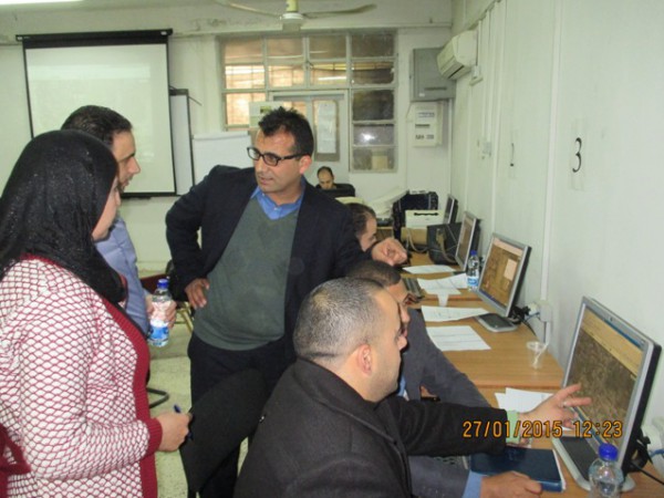 وزارة الشؤون الاجتماعية تنظم دورة للباحثين الاجتماعيين في مديرية أريحا حول استخدام نظم المعلومات