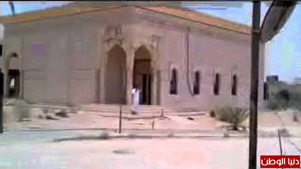 مسجد مهجور 20 سنه في السعودية والجن المسلمون يأذنون فيه