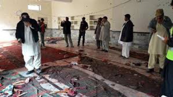 ارتفاع حصيلة ضحايا تفجير مسجد شيعى فى جنوب باكستان الى 59 قتيلاً