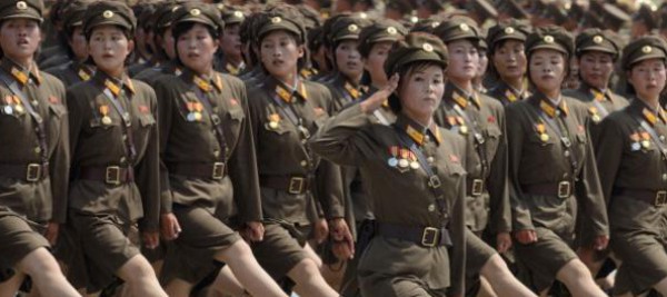 بيونغيانغ.. إلزام الإناث بأداء الخدمة العسكرية