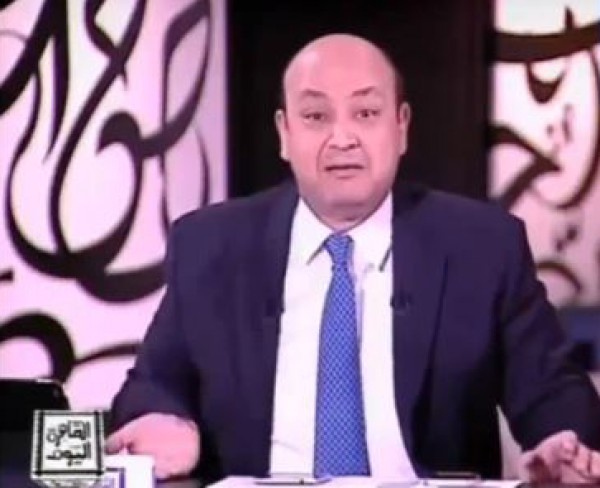 عمرو أديب لشيخ الأزهر : لازم تتنحى فورا .. إنت جبتنا ورا
