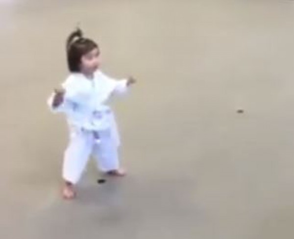 أصغر لاعبة كارتيه في العالم