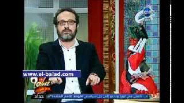 شريف مدكور يسب بعض مشاهده بألفاظ خارجه على الهواء