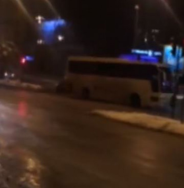 نجاة ركاب حافلة إنزلقت بفعل الثلوج في اسبانيا