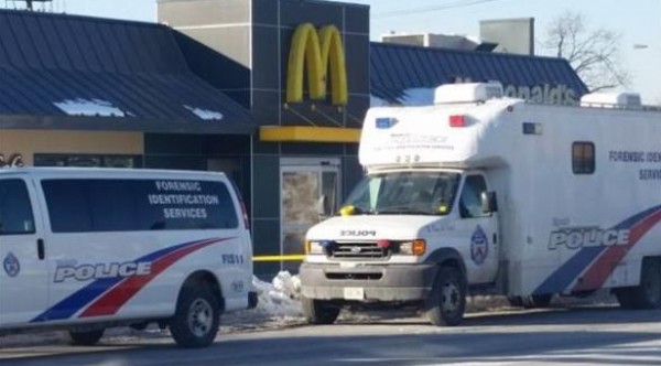 مقتل شخصين بإطلاق نار بمطعم ماكدونالدز في كندا