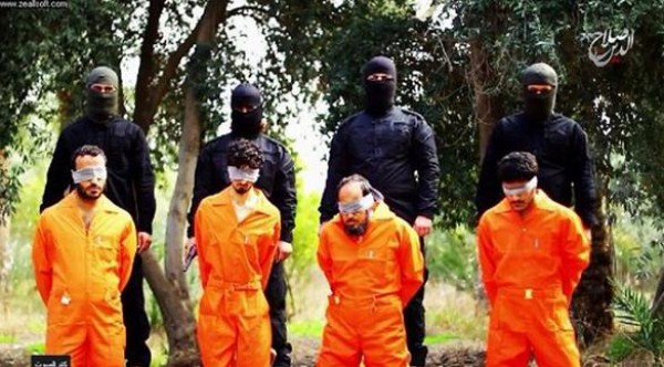 داعش يعدم 4 عراقيين من عشيرة سنية في صلاح الدين