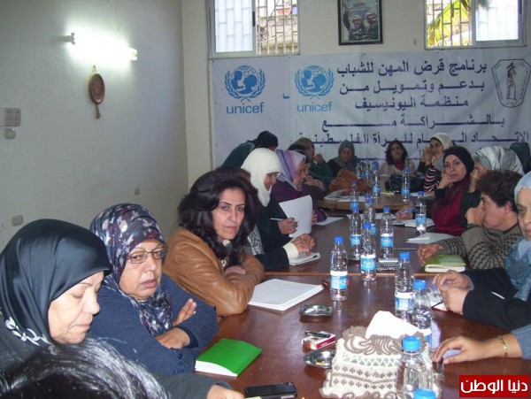 ورشة للتواصل وتبادل الخبرات النسوية بين فلسطين ومخيمات لبنان