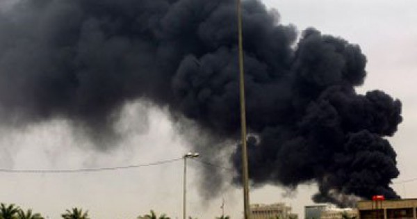 مسلحون إسلاميون يقصفون حقلى نفط فى ليبيا وتضرر خط أنابيب