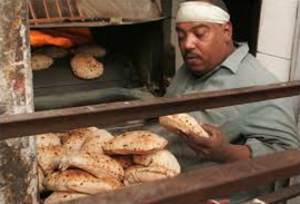 حملة "خليها تعفن" لمقاطعة المخابز التي تبيع الخبز ب 4 شواكل