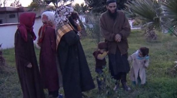 العثور على عائلة إرهابي داخل مخبأ شرق الجزائر