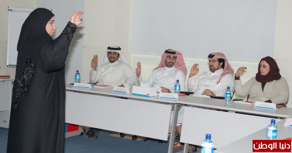 ضمن المسؤولية الاجتماعية تجاه كافة فئات المجتمع البحريني(بيبا) يقيم دورة لموظفي الحكومةلغة الإشارة