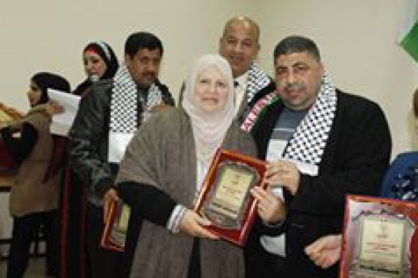 الاتحاد العام لعمال فلسطين يطلق فعاليات يوم المراة العالمي من القدس الشريف