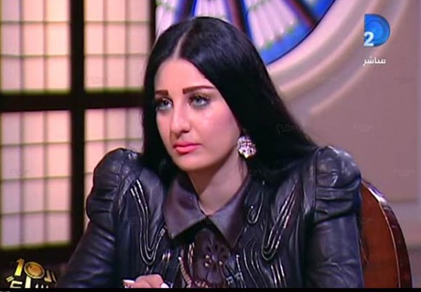 بالفيديو: صافينار تبرر ارتدائها للنقاب وقت إلقاء القبض عليها بسبب "إهانة علم مصر"