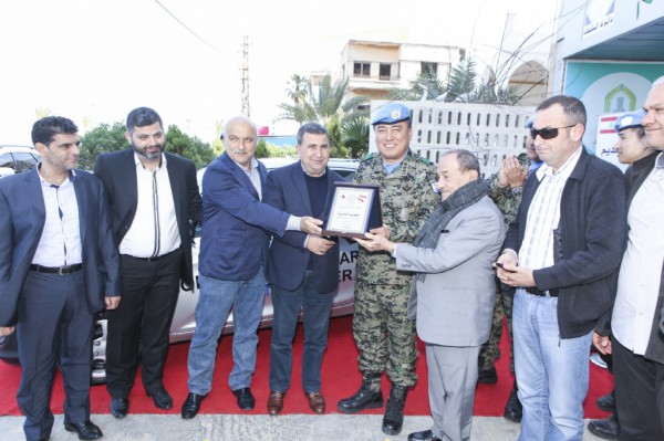 الكتيبة الكورية الدولية في جنوب لبنان تقدم سيارة لجمعية المبرات الخيرية