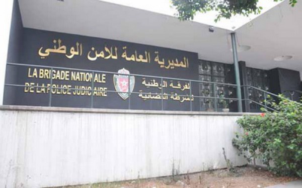 بمناسبة اليوم العالمي للمرأة..المديرية العامة للأمن الوطني تهدي ورودا للمريضات