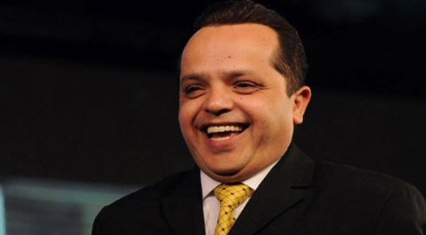 المرض يوقف نشاط محمد هنيدي الفني