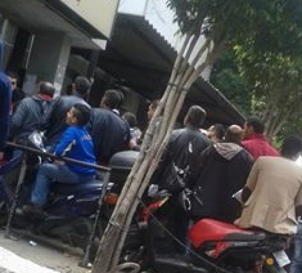 تجديد إقامات فلسطينيي سورية في لبنان مرارة بطعم المذلة والتعرف على جثامين خمسة