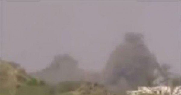 بالفيديو : لحظة تدمير المقاتلات السعودية لمواقع ومخازن أسلحة الحوثيين