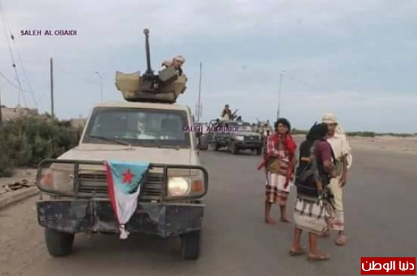 اللجان الجنوبية تحكم سيطرتها على مطار عدن والمليشيات الحوثية تطلب هدنة لانتشال قتلاها