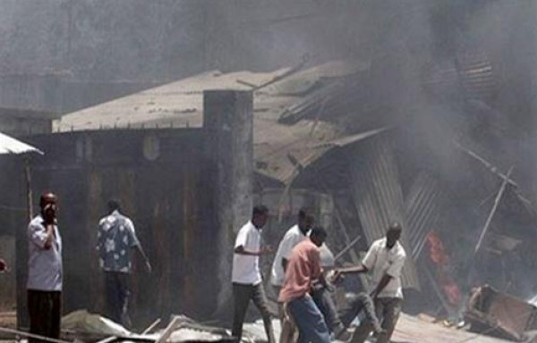 انفجار ضخم وسماع دوي إطلاق نار بفندق "مكة المكرمة" في مقديشو