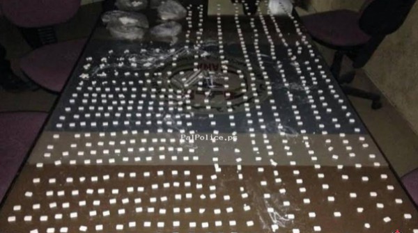 الشرطة تضبط 800 حبة من حبوب الاكستازي المخدرة في الخليل