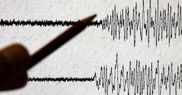 زلزال بقوة 5 درجات يضرب جنوب إيران