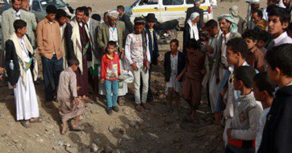 مقتل 7 مدنيين فى قصف حوثى استهدف منزل الرئيس اليمنى بعدن